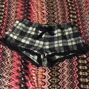 Aerie Plaid & Lace Women’s Boxers - SO CUTE